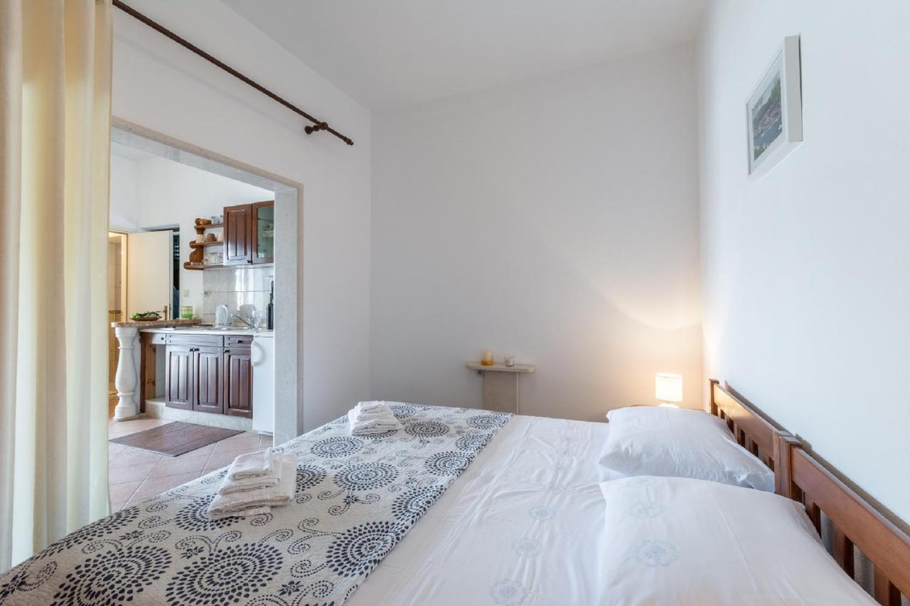 Apartments Darija プチシャ エクステリア 写真