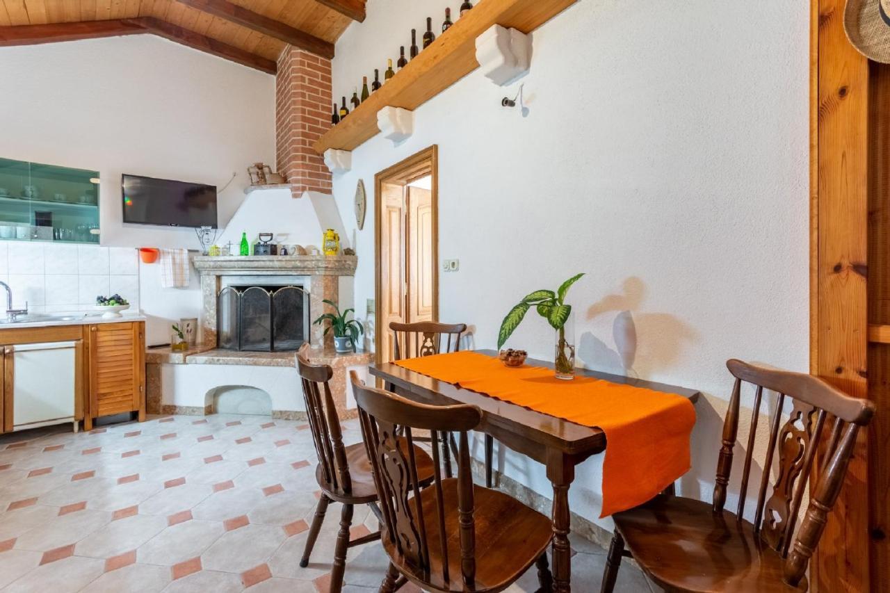 Apartments Darija プチシャ エクステリア 写真