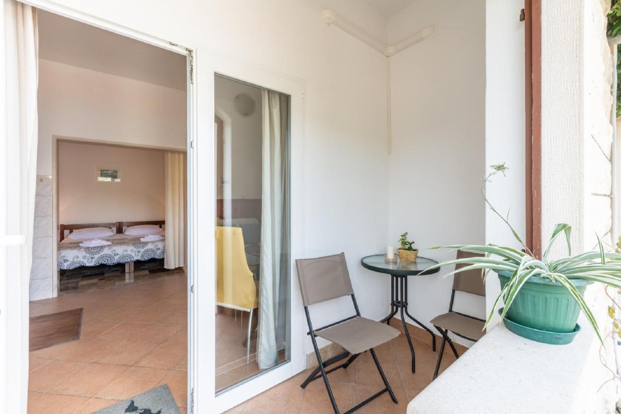 Apartments Darija プチシャ エクステリア 写真